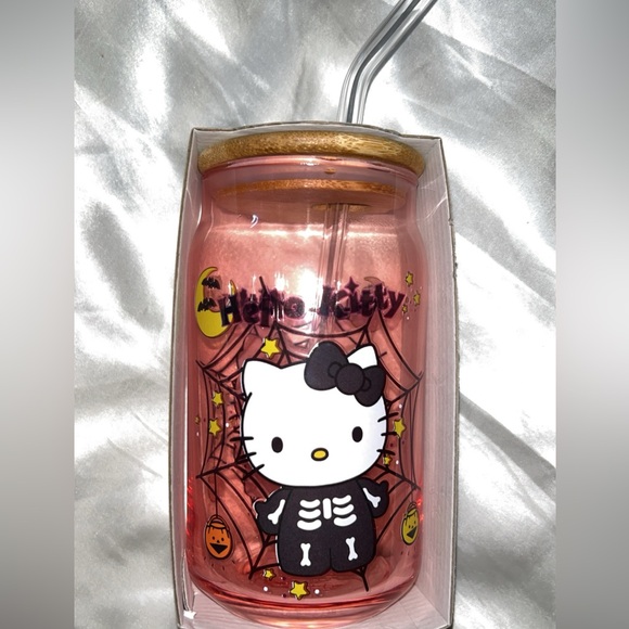 Hello Kitty bundle of glass tumblers - Picture 5 of 5